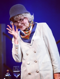 Plakat: Anke Siefken als Renate Bergmann