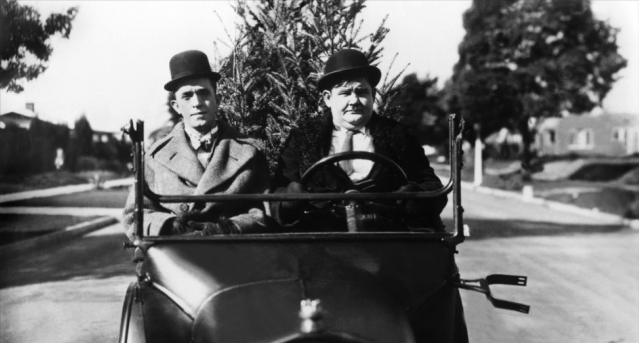 GOLDEN COMEDIES Szene 1