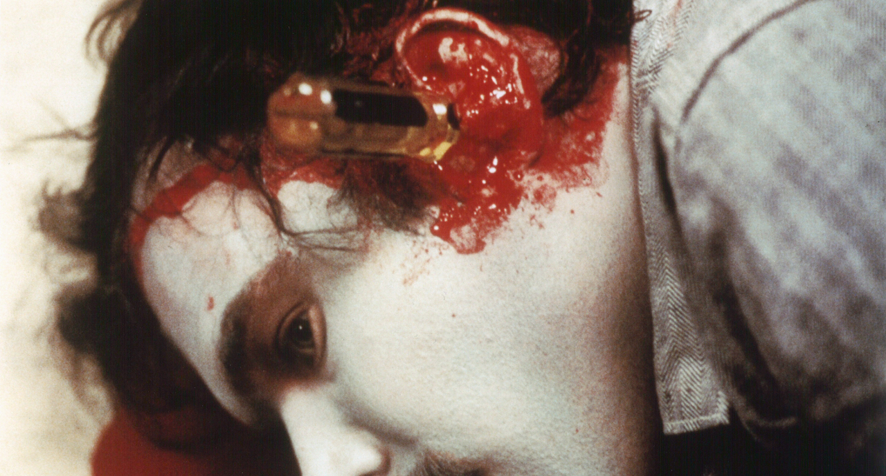 ZOMBIE - DAWN OF THE DEAD