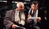 THE COMMISSIONER Szene 3