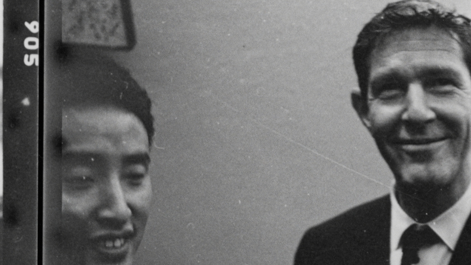 NAM JUNE PAIK: MOON IS THE OLDEST TV Szene 2