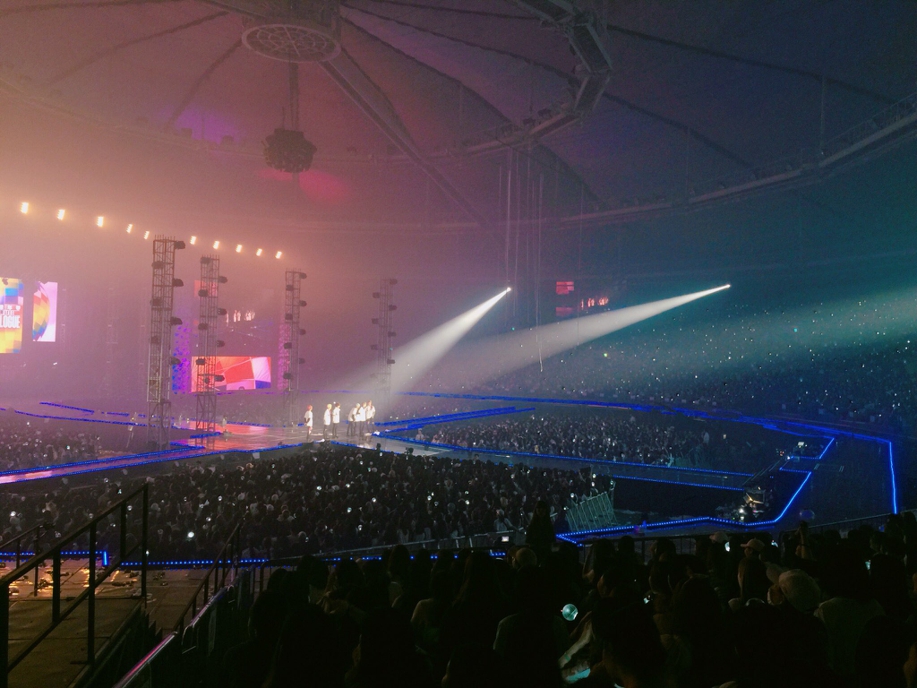 BTS 2016 HYYH ON STAGE : EPILOGUE REMASTERED Szene 2