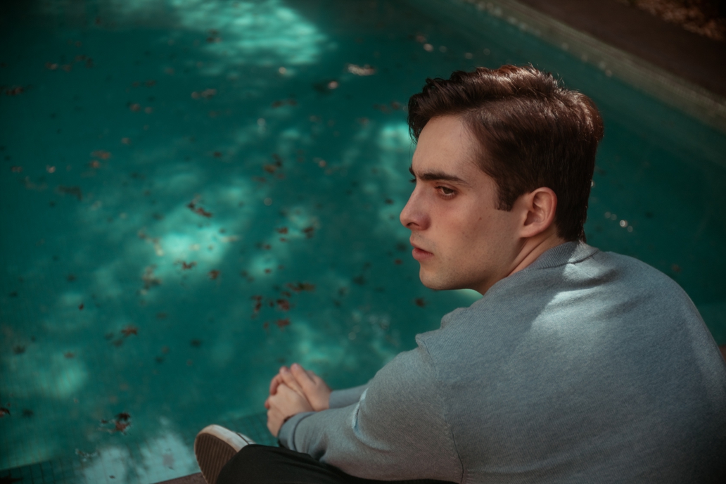 FINE YOUNG MEN: JUGEND ZWISCHEN FREIHEIT UND ZWANG Szene 1