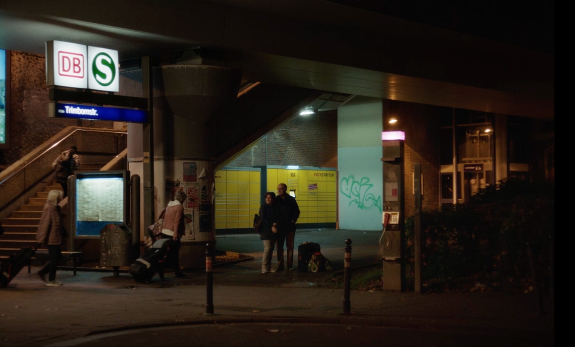 COSÌ COM'È - WIE ES IST Szene 1