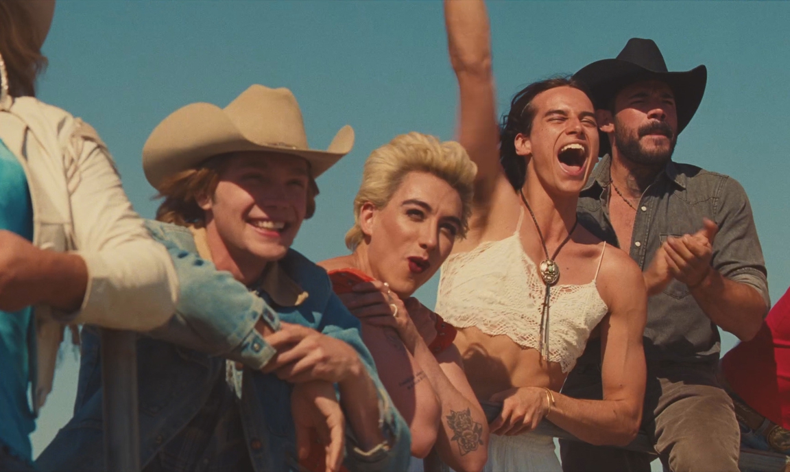 NATIONALHYMNE Szene 1