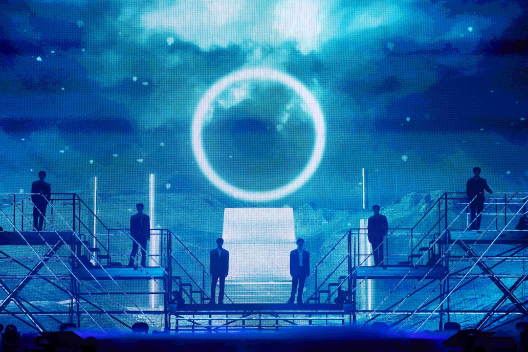 MONSTA X : CONNECT X IN CINEMAS Szene 2