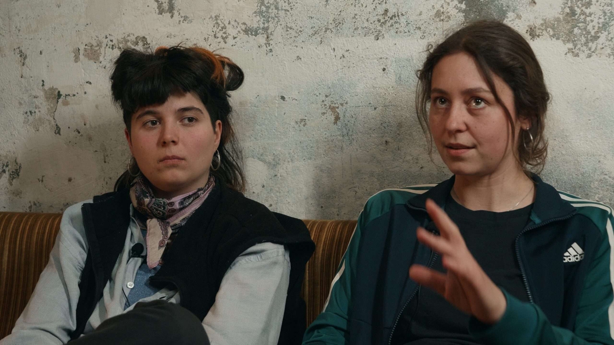 OHNE CHEFS – DEMOKRATIE BEI DER ARBEIT Szene 3