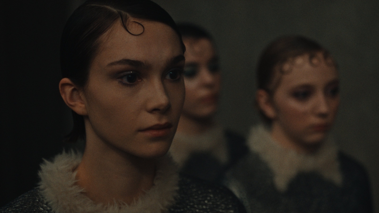 HERZ AUS EIS Szene 3