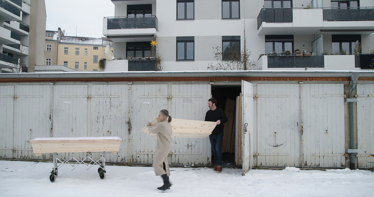 DER TOD IST EIN ARSCHLOCH Szene 1