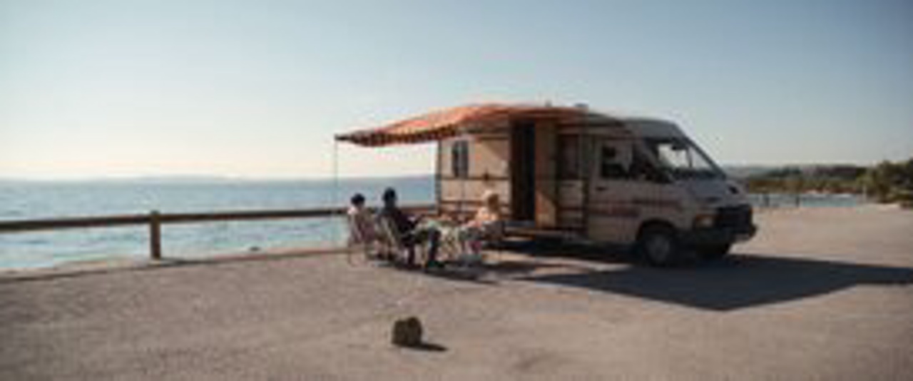 BON VOYAGE - BIS HIERHER UND NOCH WEITER Szene 2