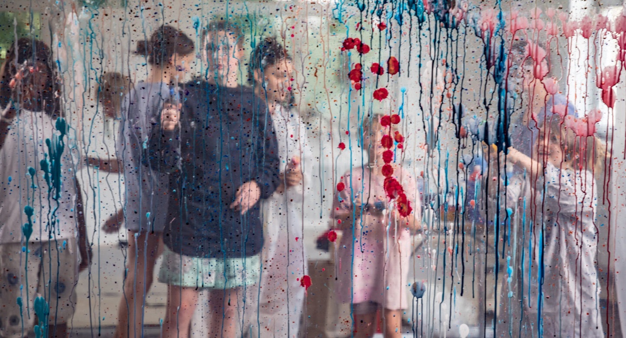 DAS FAST NORMALE LEBEN Szene 3