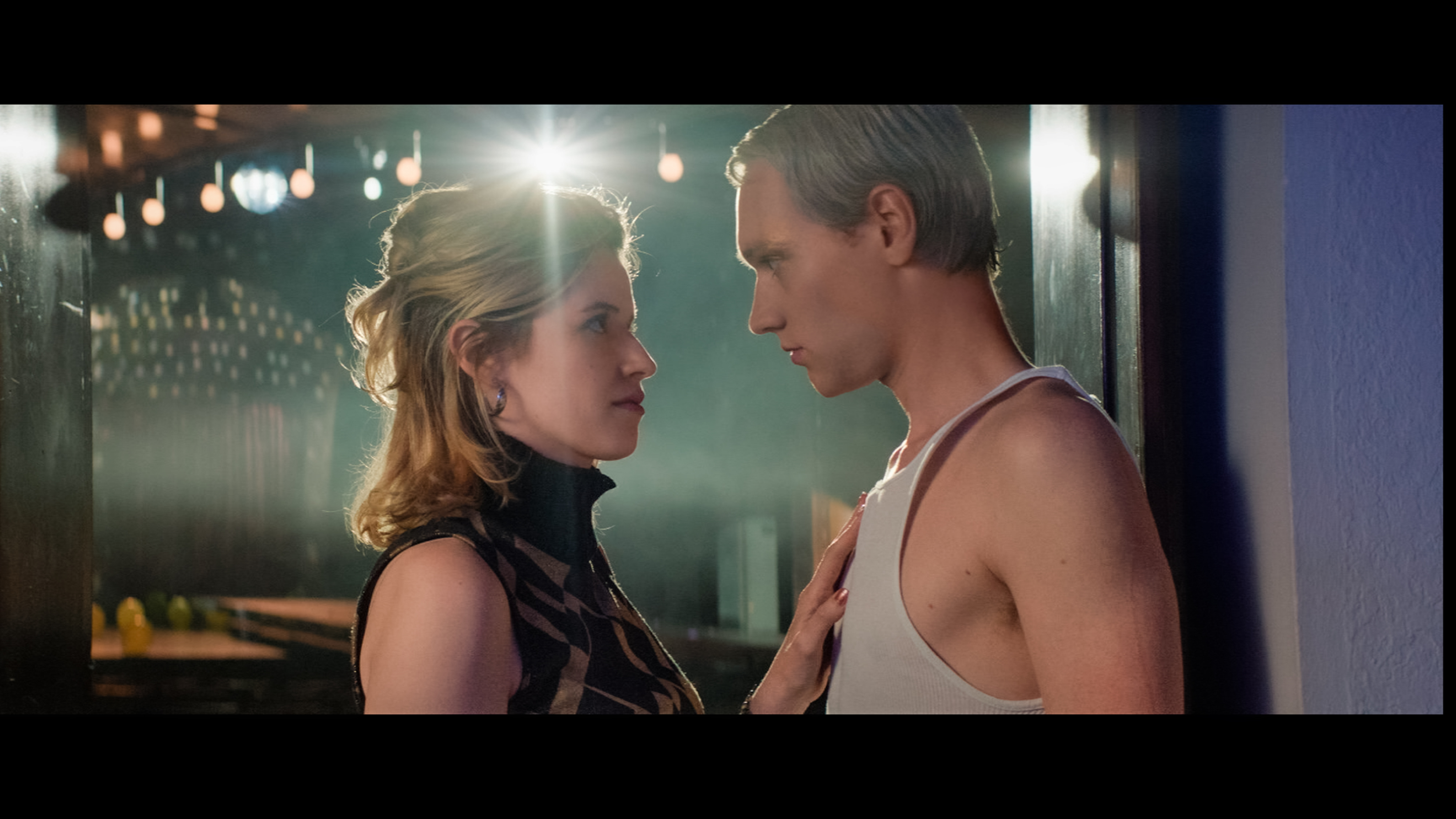 ACH, DIESE LÜCKE, DIESE ENTSETZLICHE LÜCKE