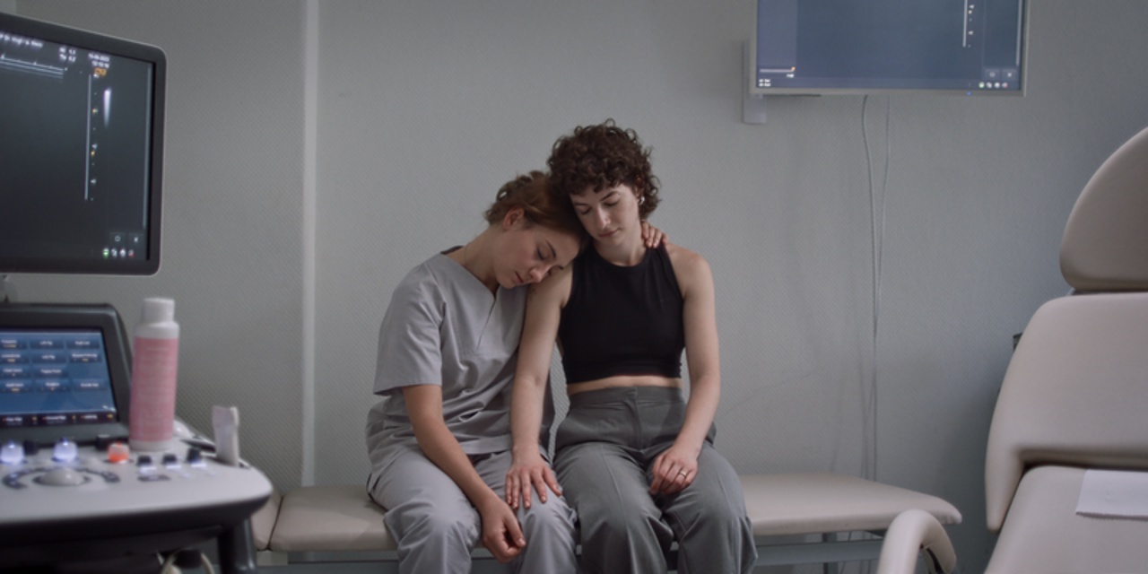 SCHWESTERHERZ Szene 2