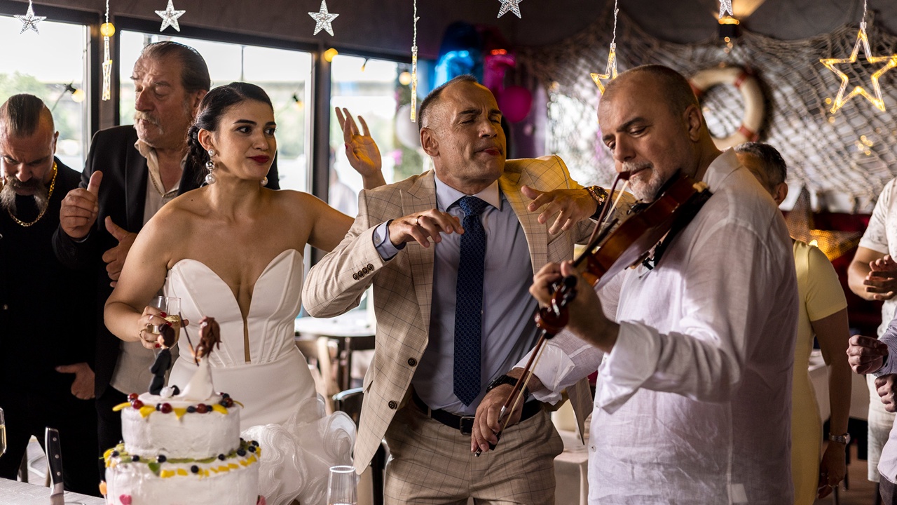 POVRATAK ŽIKINE DINASTIJE Szene 1