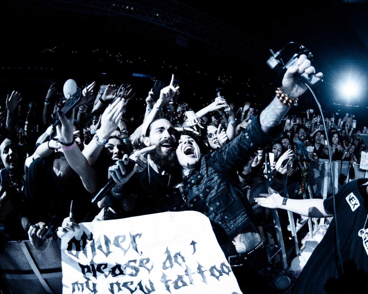 BRING ME THE HORIZON: L.I.V.E. IN SÃO PAULO Szene 2