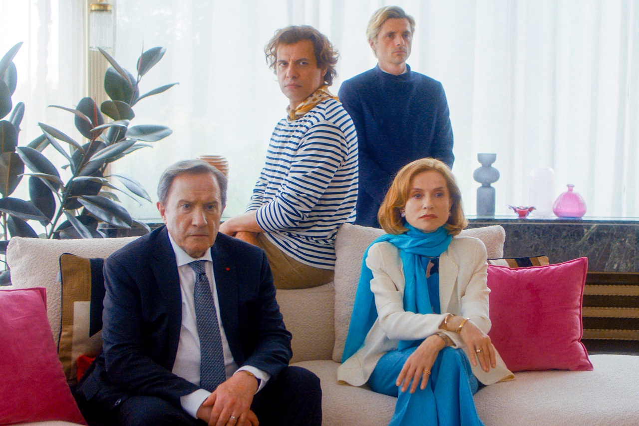 DIE REICHSTE FRAU DER WELT Szene 2