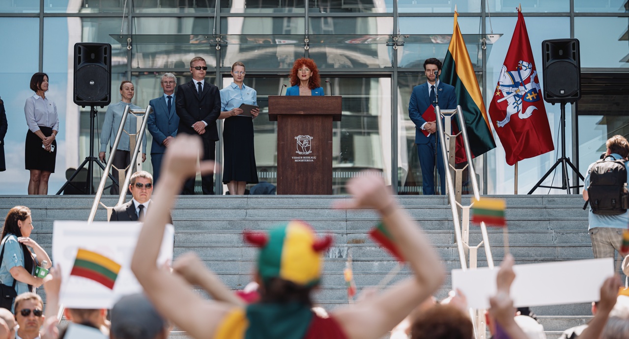 THE ACTIVIST Szene 3