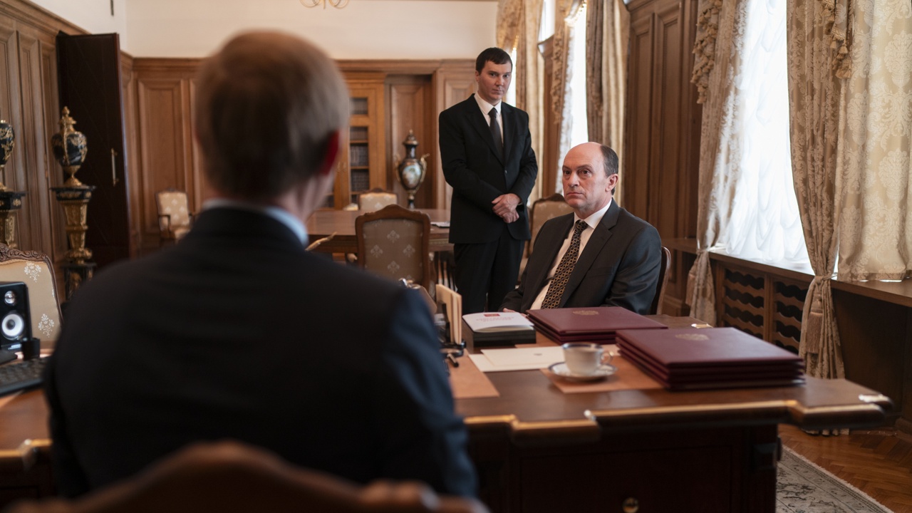 DER MAGIER IM KREML Szene 1