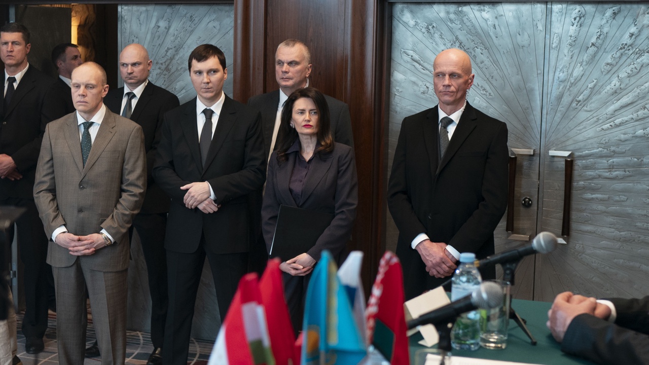 DER MAGIER IM KREML Szene 2