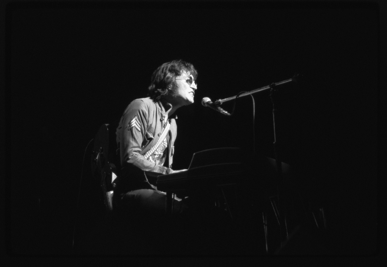 POWER TO THE PEOPLE: JOHN & YOKO LIVE IN NYC Szene 1