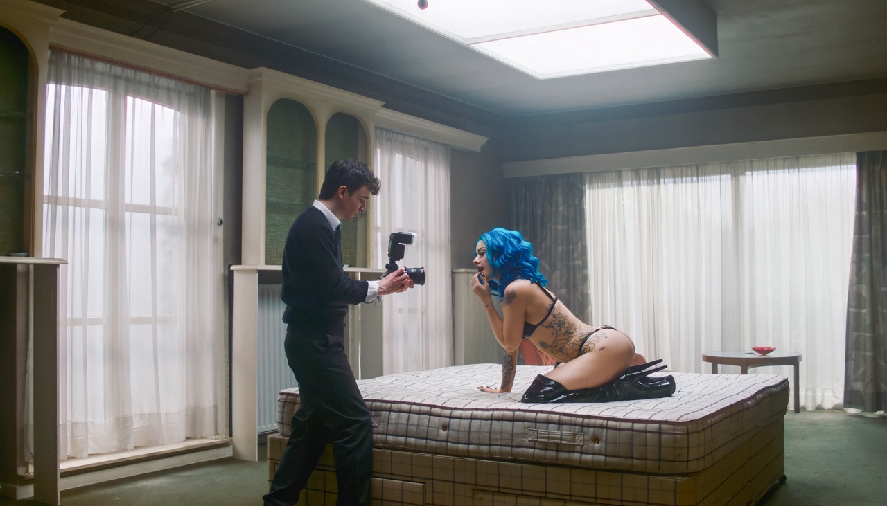 TRULY NAKED Szene 2