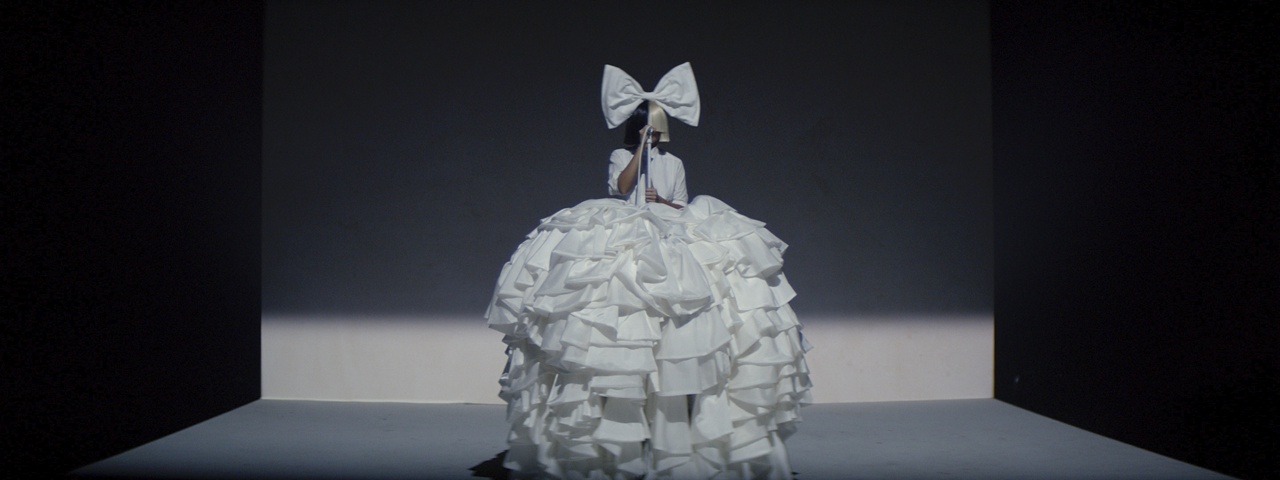 SIA: NOSTALGIC FOR THE PRESENT Szene 2