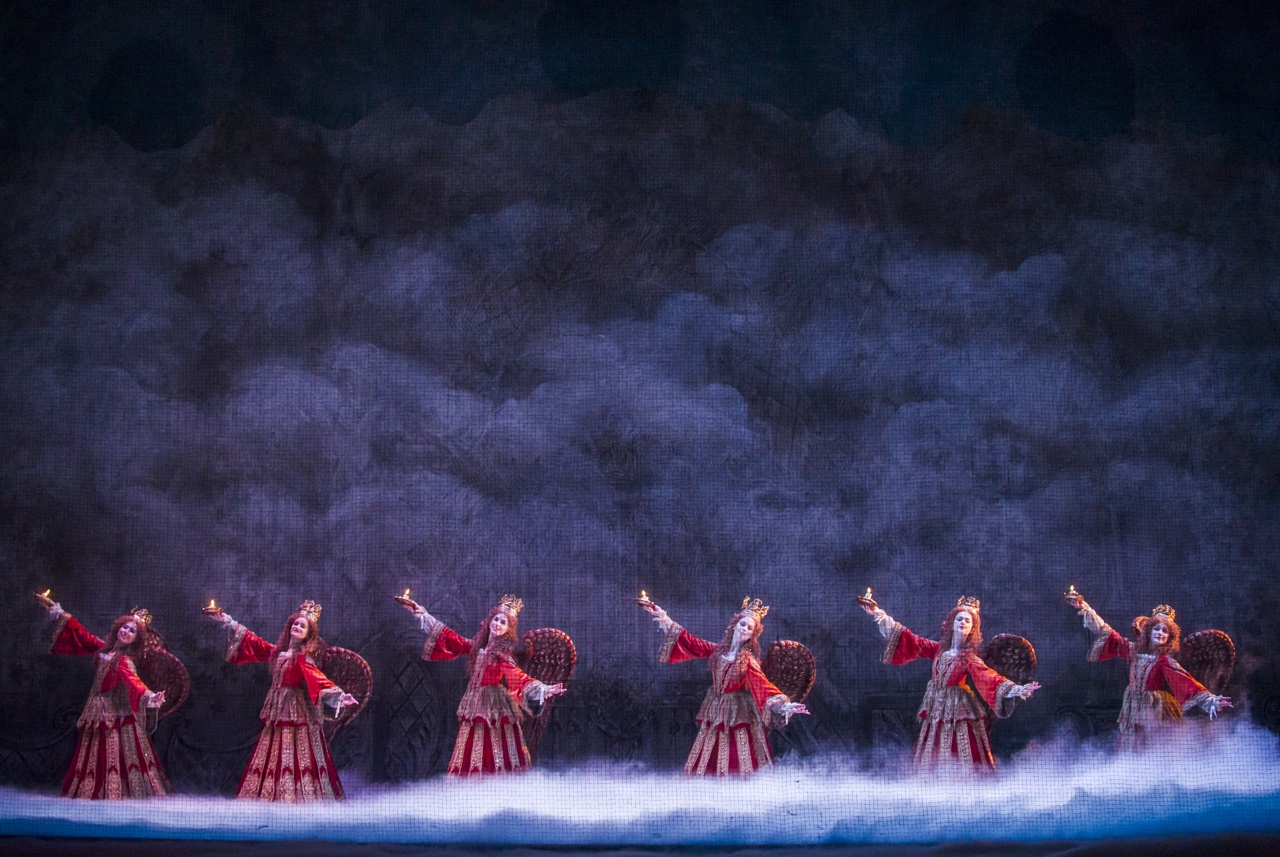 RBO LIVE 2026/27: DER NUSSKNACKER (ROYAL BALLET) Szene 2
