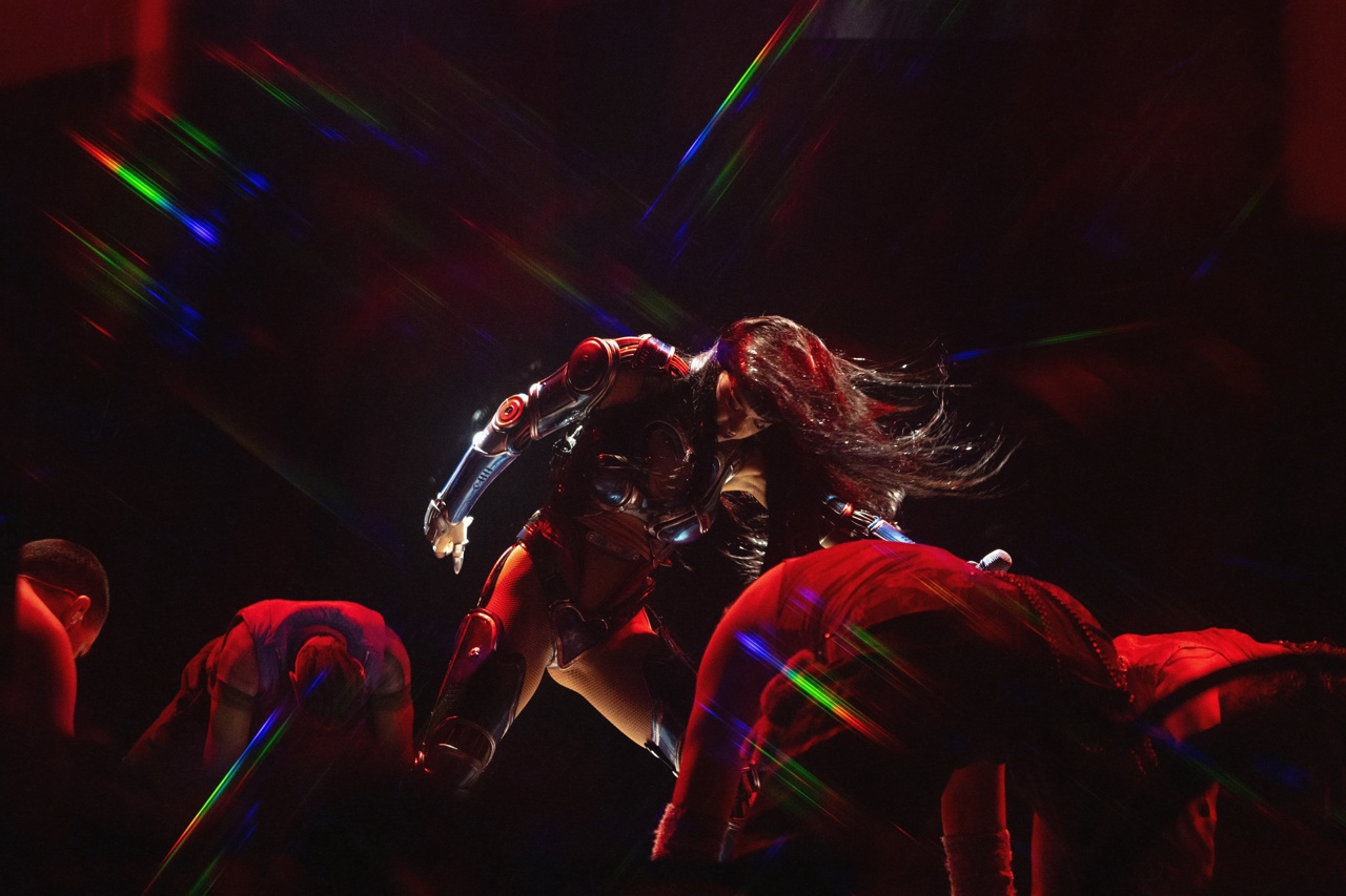 KATY PERRY: THE LIFETIMES TOUR - LIVE FROM PARIS Szene 3