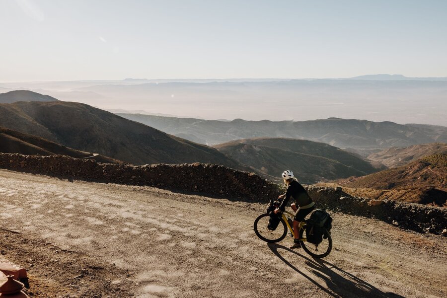 SAME SUN - MIT DEM FAHRRAD DURCH AFRIKA