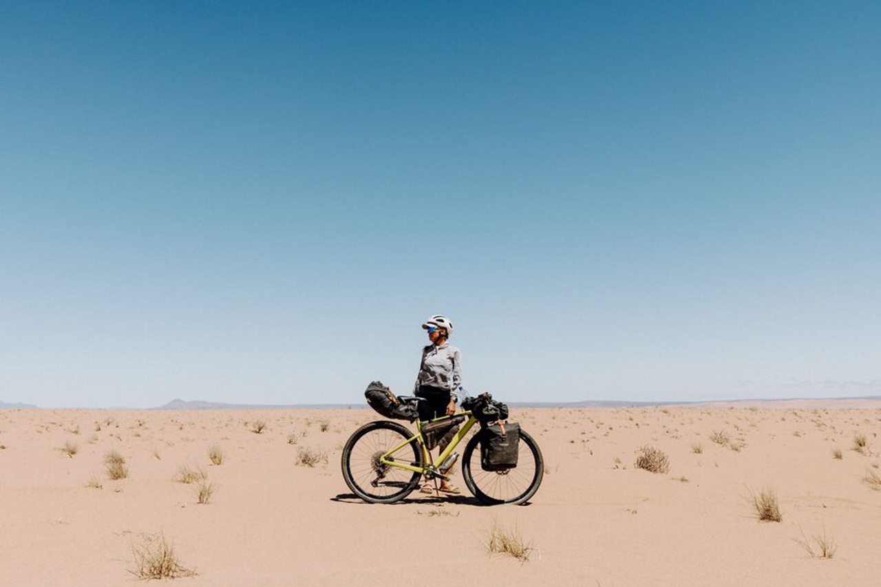 SAME SUN - MIT DEM FAHRRAD DURCH AFRIKA Szene 3