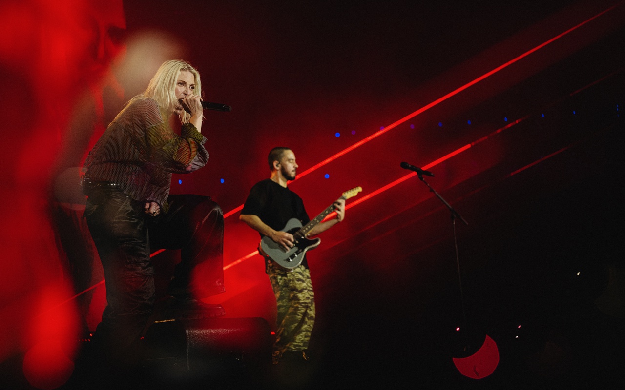 LINKIN PARK: UNSHATTER Szene 1