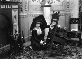 Filmszene 1 – DIE SUFFRAGETTE – Stummfilm mit Livemusik