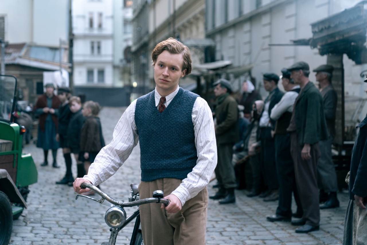 BRUNO - DER JUNGE KREISKY Szene 3