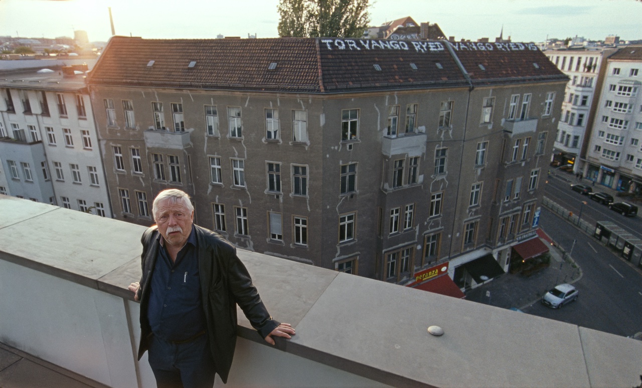 BIERMANN Szene 1