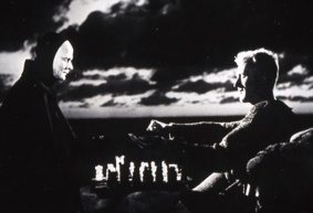 Filmszene 2 – TOTENTANZ „MINA BARTHEL“ & „DAS SIEBENTE SIEGEL“